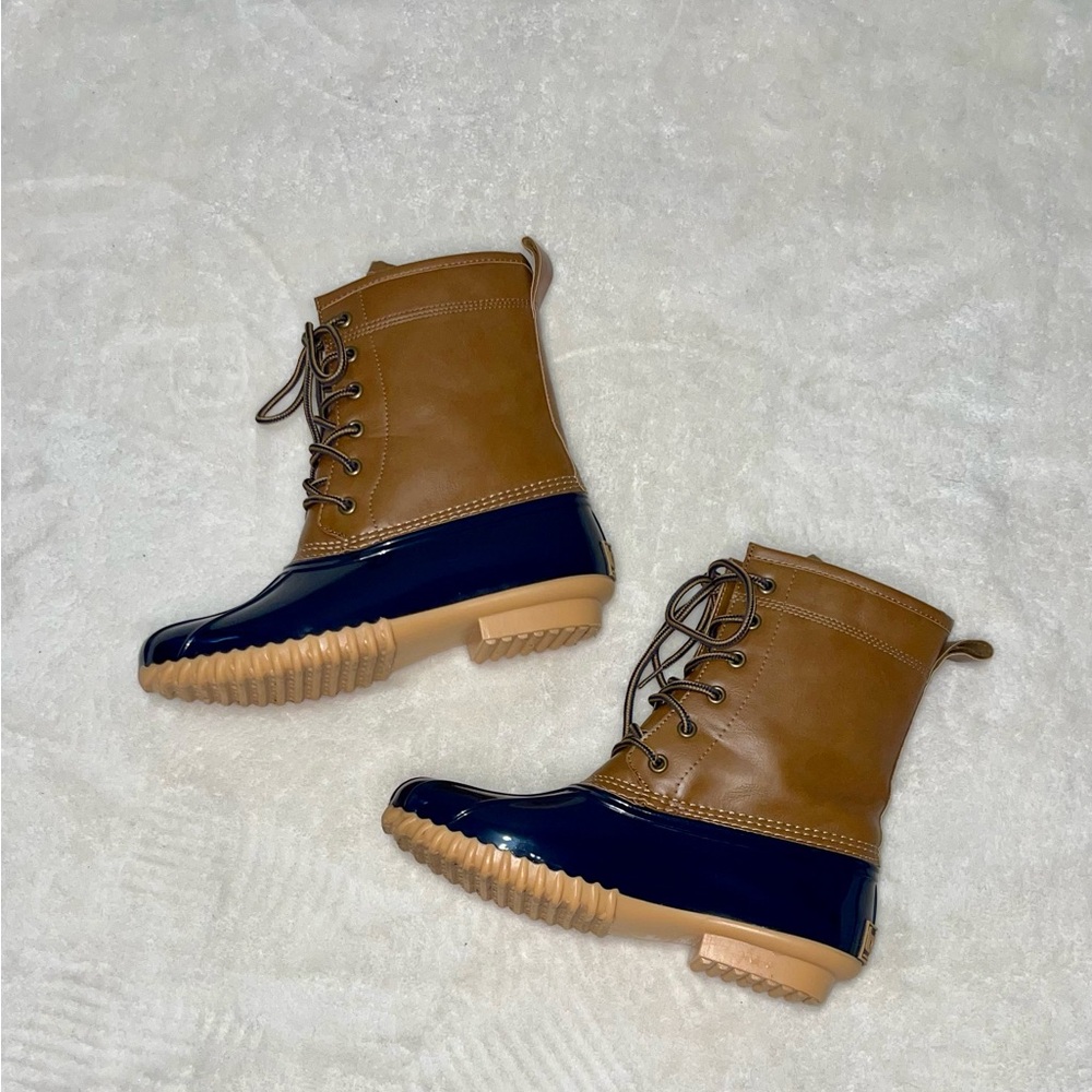 Totes Brown and Blue Women’s Duck Boots